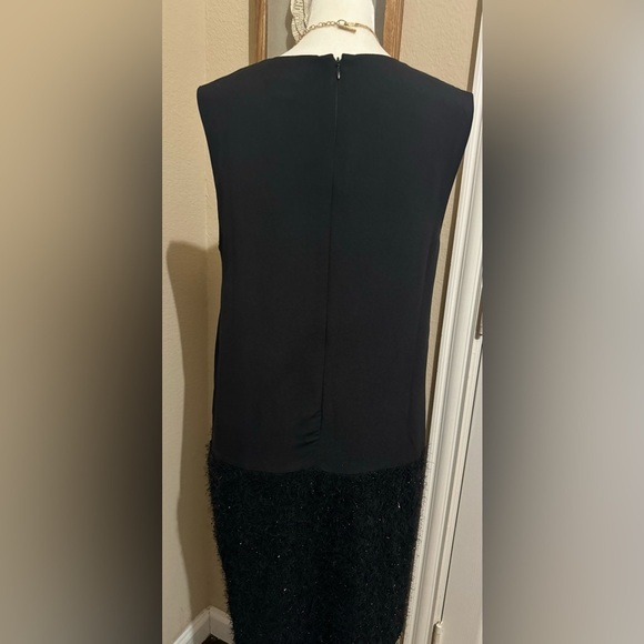 Joe Fresh Sheath Perfect Party Black Dress Faux Fur Detail on Bottom! SZ 4 Hot! - Picture 7 of 9